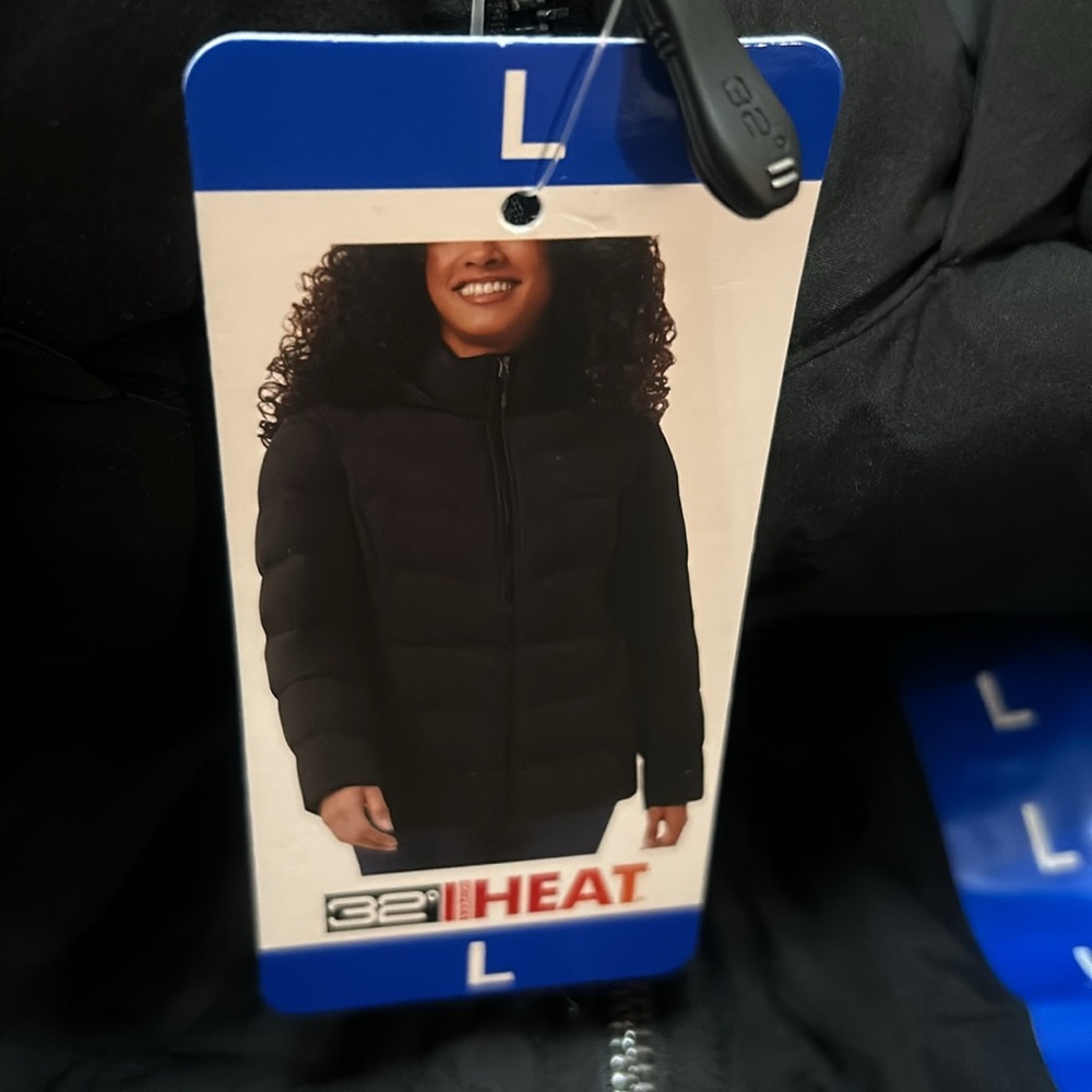 32 Degrees Women’s Puffer Jacket Hooded Black Size S,  L NWT